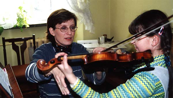 Maria Teaching Beata